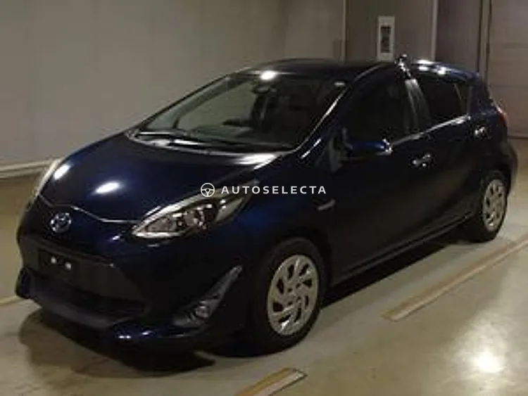 Toyota Aqua 2018, photo 1 of 1