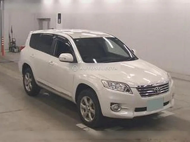 Toyota Vanguard 2011, auction grade 3.5