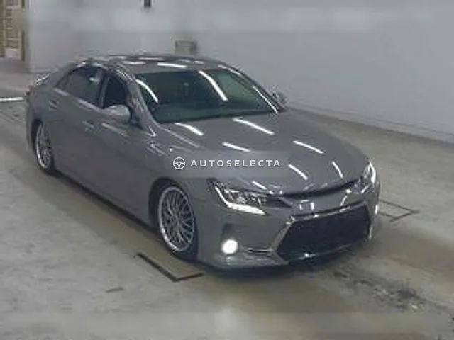 Toyota Mark X 2011, auction grade 3