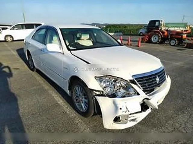 Toyota Crown 2005