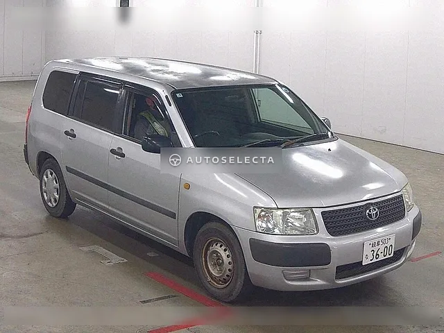 Toyota Succeed Wagon 2009, auction grade 3.5