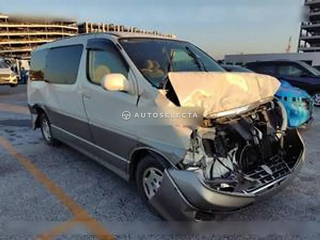 Toyota Grand Hiace 2000