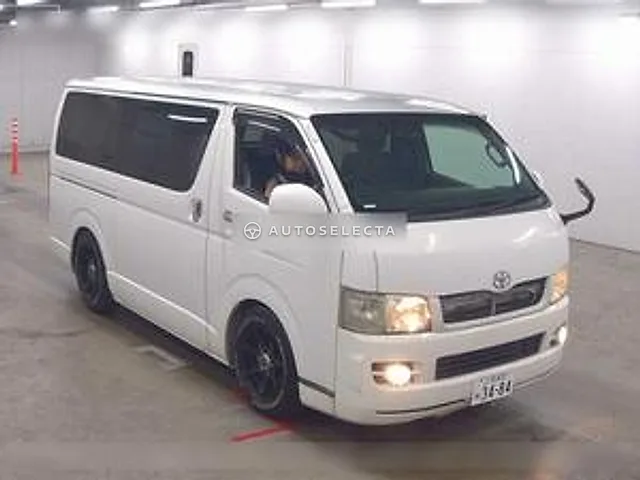 Toyota Hiace Van 2010, auction grade 3