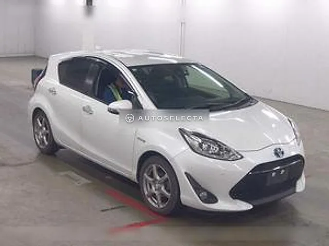 Toyota Aqua 2019, auction grade 4