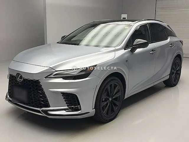 Lexus RX 2023, auction grade 5