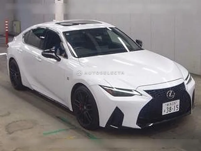 Lexus IS 2021, auction grade 5