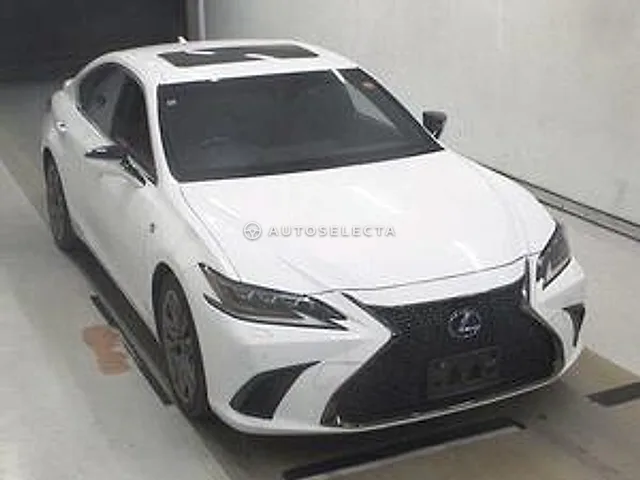Lexus ES 2019, auction grade 4