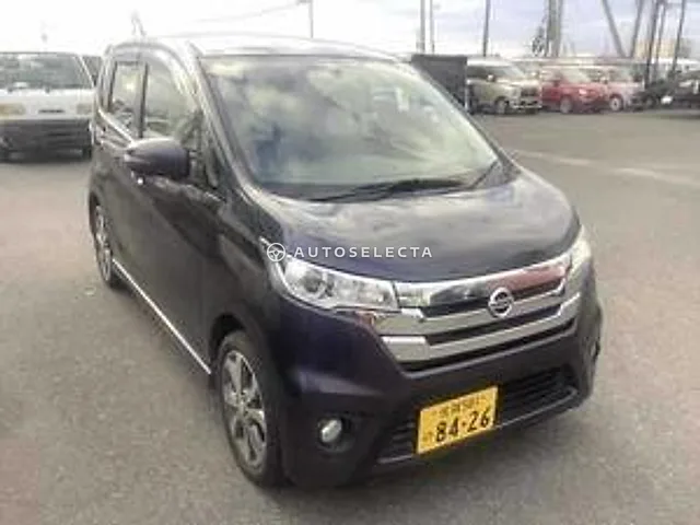 Nissan Dayz 2014, auction grade 3.5
