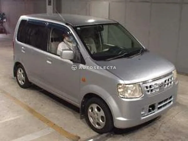 Nissan Otti 2009, auction grade R