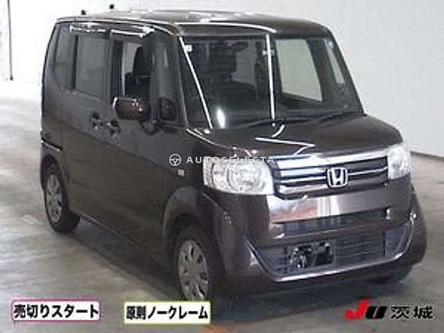 Honda N-BOX 2017, auction grade 3.5