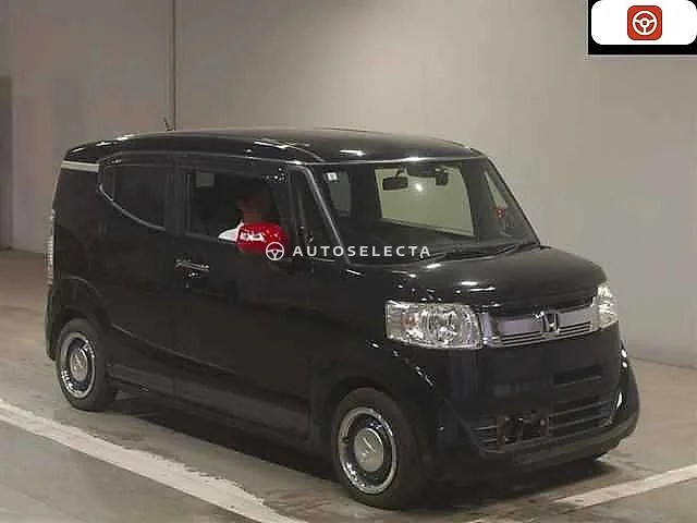 Honda N-BOX Slash 2015, auction grade 4