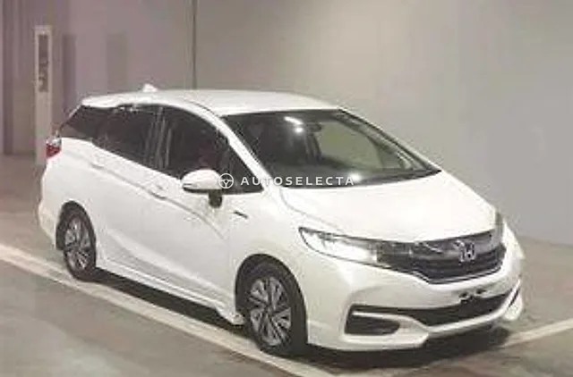 Honda Shuttle 2015, auction grade 3.5