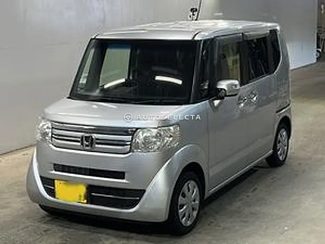 Honda N-BOX 2016, auction grade 3.5