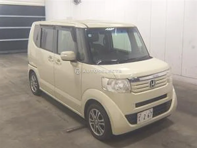 Honda N-BOX 2013, auction grade 4