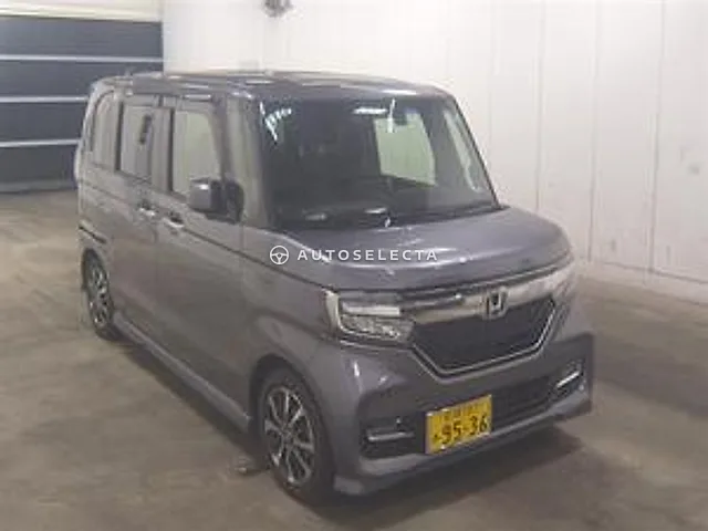 Honda N-BOX 2019, auction grade 3.5