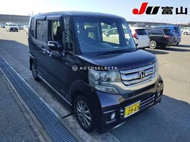 Honda N-BOX 2017, auction grade 3.5