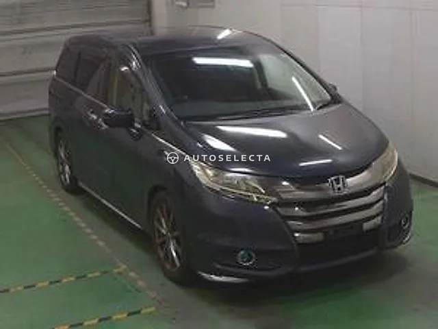 Honda Odyssey 2014, auction grade 3.5