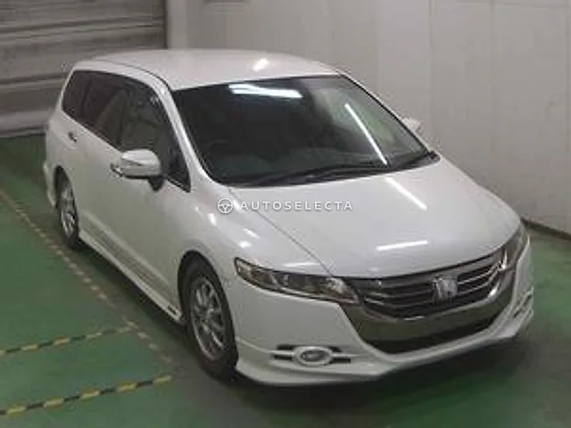 Honda Odyssey 2012, auction grade 3.5