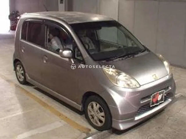 Honda Life 2004, auction grade R