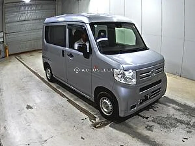 Honda N-VAN 2019, auction grade 3.5