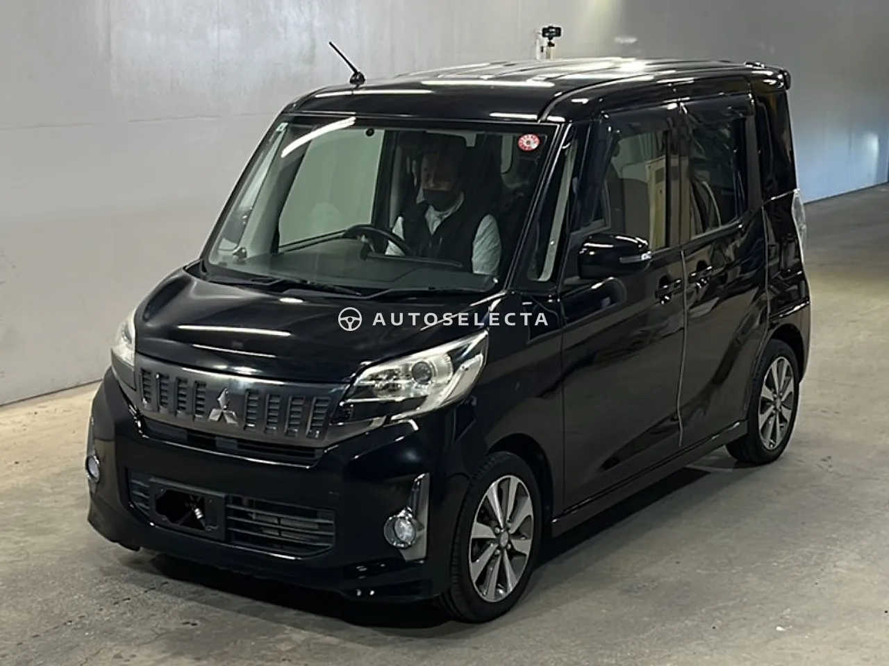 Mitsubishi eK Space Custom 2014, photo 1 of 5