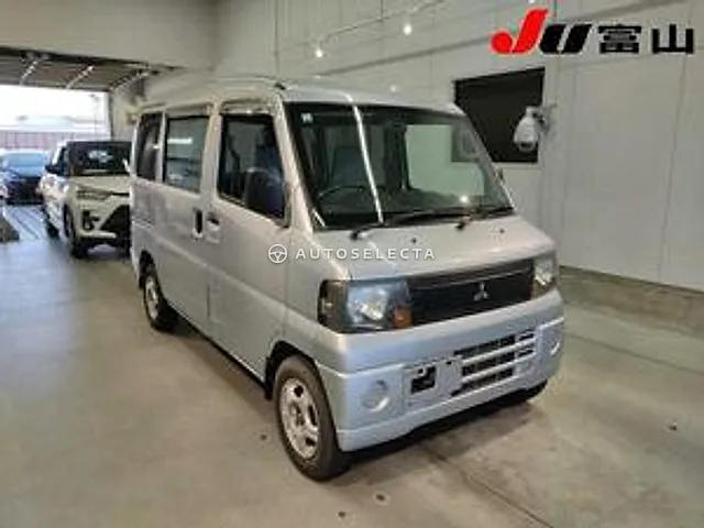 Mitsubishi Minicab 2010, auction grade R