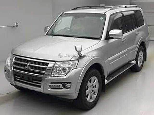 Mitsubishi Pajero 2019, auction grade 4