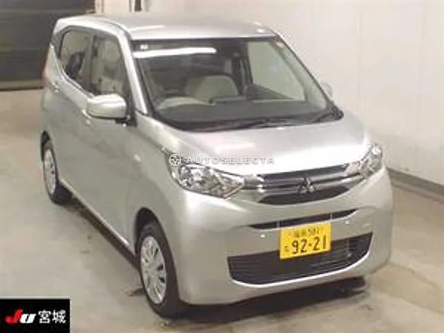 Mitsubishi eK Wagon 2025, auction grade 4