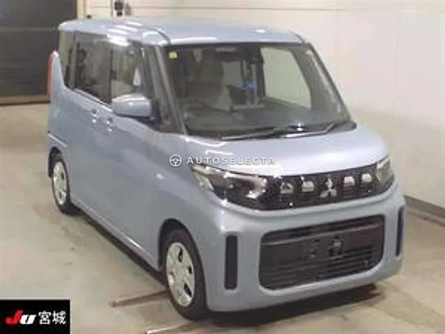 Mitsubishi eK Space 2023, auction grade 4.5