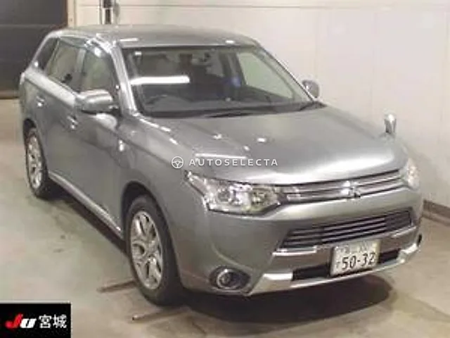 Mitsubishi Outlander 2014, auction grade 3.5