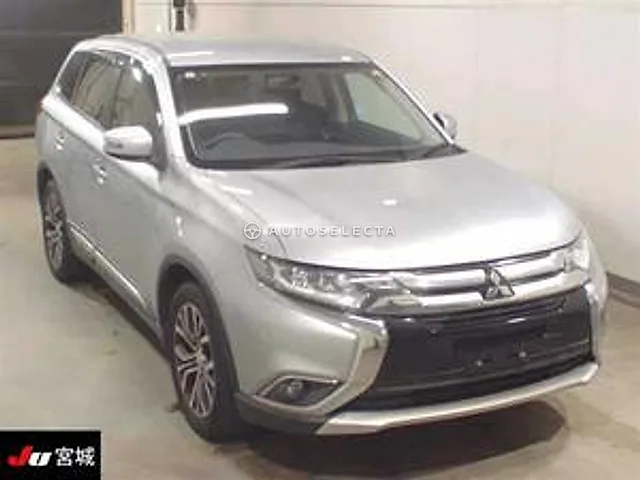 Mitsubishi Outlander 2015, auction grade 3.5