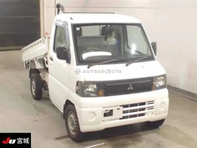 Mitsubishi Minicab 2008, auction grade 3.5