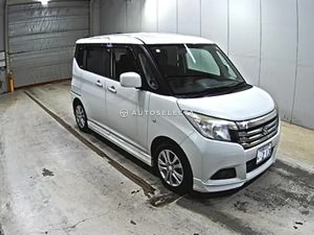 Suzuki Solio 2016, auction grade R