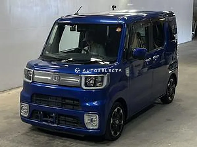 Daihatsu Wake 2019, auction grade 3.5