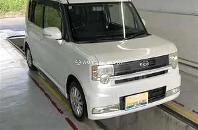 Daihatsu Move Conte 2009, auction grade 3.5