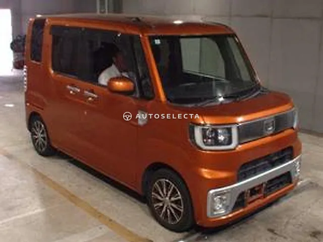 Daihatsu Wake 2016, auction grade 3.5