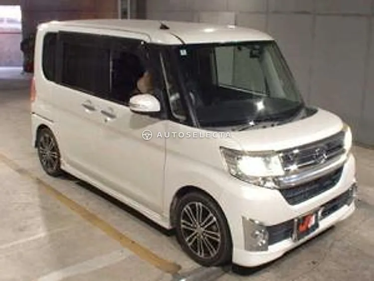 Daihatsu Tanto 2014, photo 1 of 7