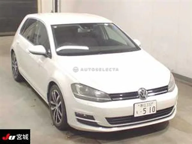 Volkswagen Golf 2014, auction grade 4