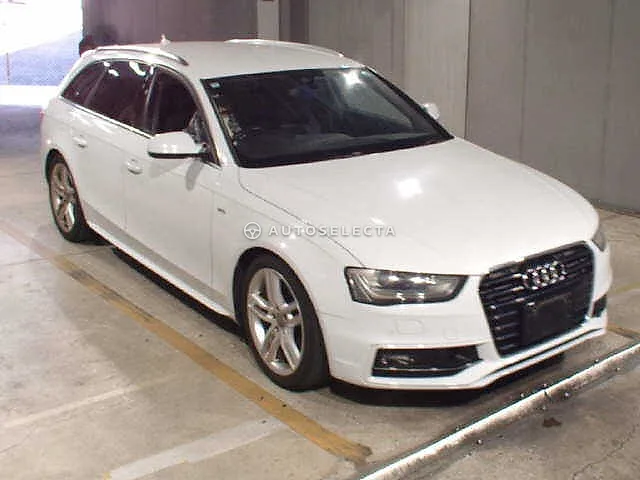 Audi A4 2014, auction grade 3.5