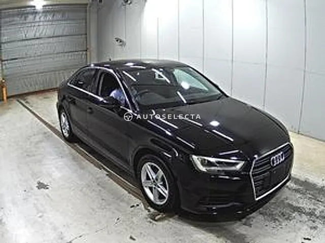 Audi A3 Sedan 2017, auction grade 4