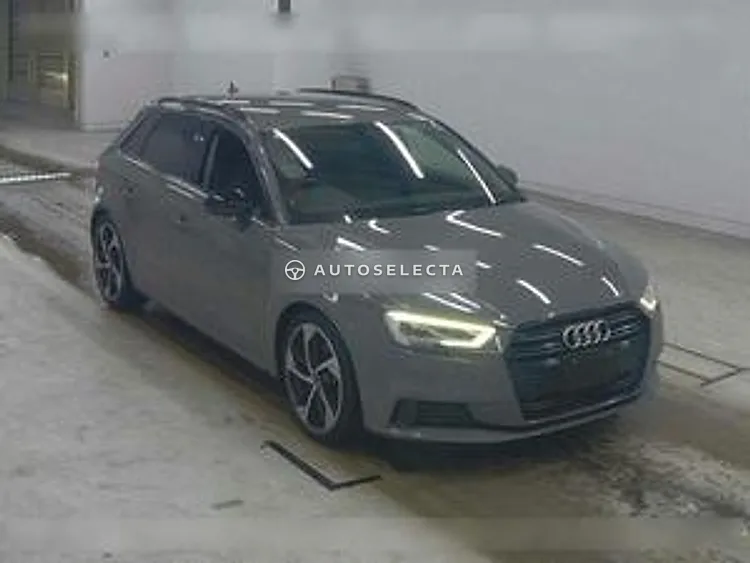 Audi A3 2019, photo 1 of 6