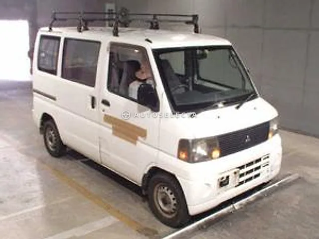 Mitsubishi Minicab 2005, auction grade 3