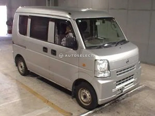 Nissan NV100 Clipper 2015, auction grade R