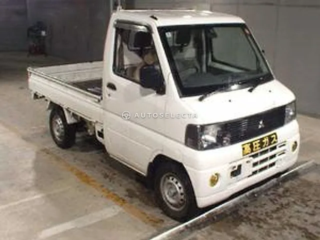 Mitsubishi Minicab 2000, auction grade R