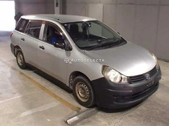 Nissan AD 2010, auction grade R