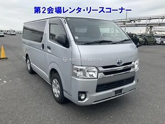 Toyota Hiace 2019, auction grade 3.5