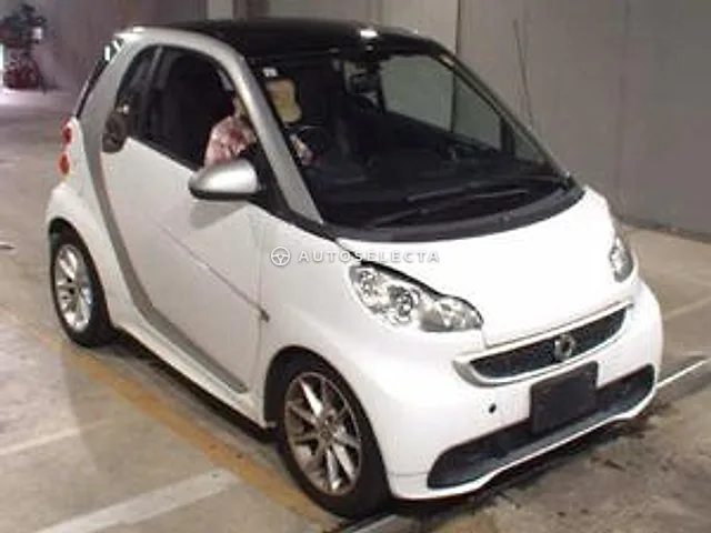 Smart Fortwo Cabrio 2013, auction grade 3.5