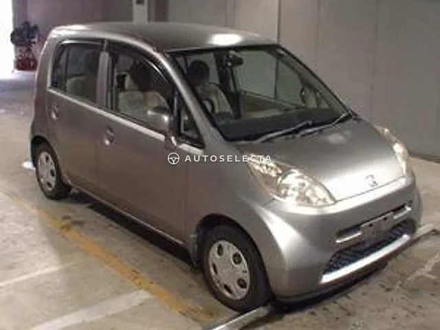 Honda Life 2004, auction grade R