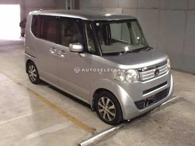 Honda N-BOX+ 2013, auction grade 3.5
