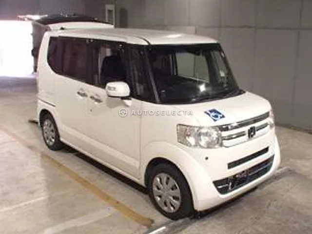 Honda N-BOX+ 2016, auction grade R